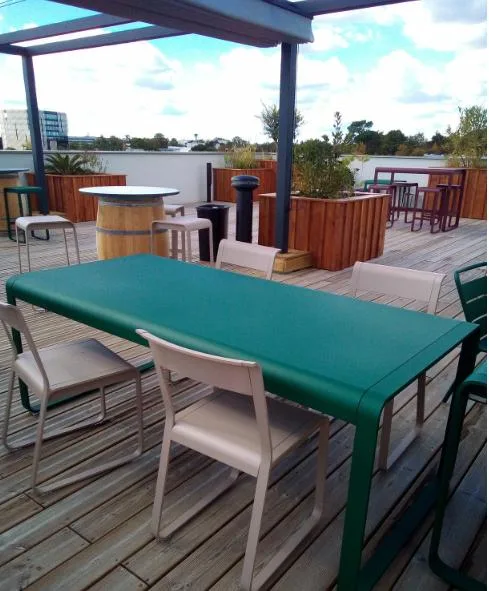 terrasse d'entreprise sur Bordeaux aménagement terrasses